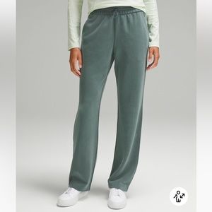 Lululemon Softstreme High Rise Pant (regular length) - NWT